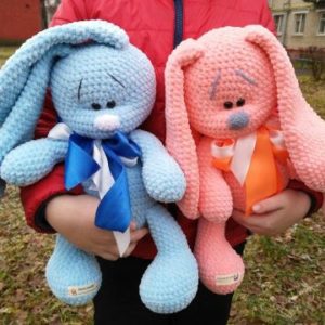 Plush bunnies amigurumi