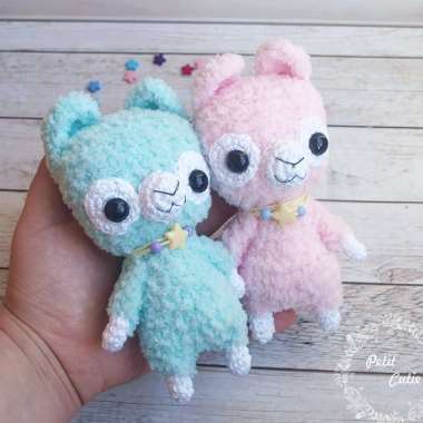 Alpaca amigurumi crochet toy