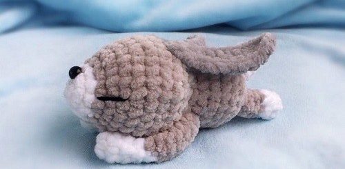Crochet bunny amigurumi