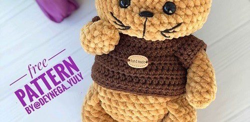 Amigurumi plush cat