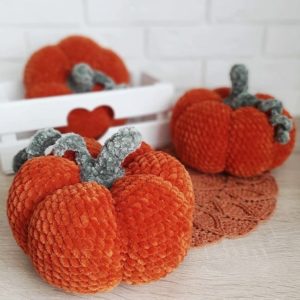 Crochet plush pumpkin