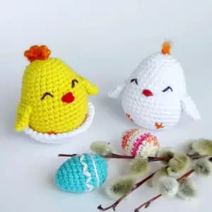 Crochet Easter chick