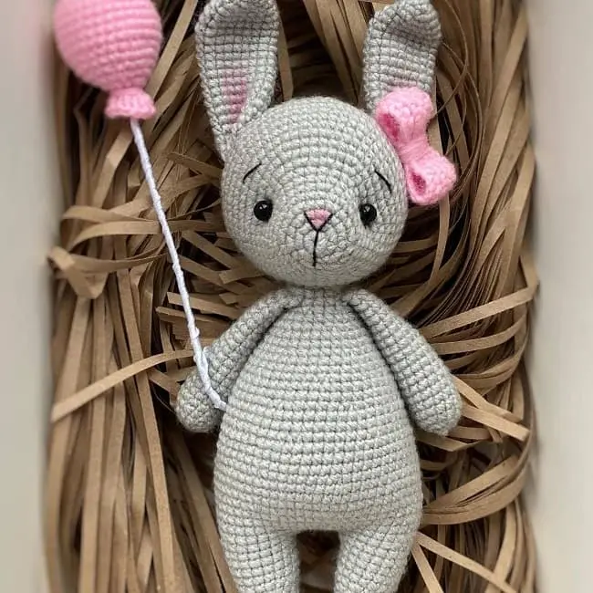 Lily the bunny amigurumi
