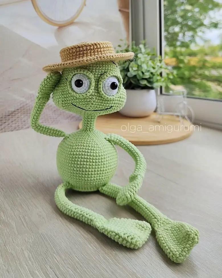 Amigurumi funny frog free pattern