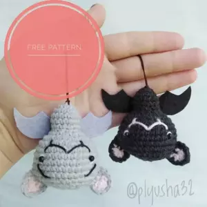 Crochet Halloween bat