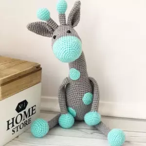 Amigurumi giraffe pattern
