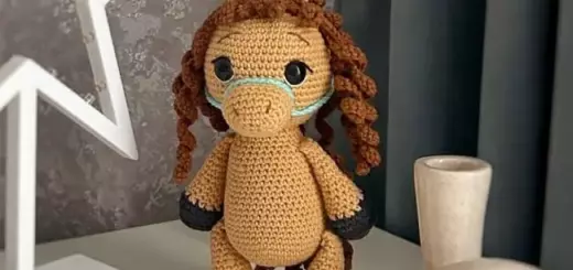 Cute horse amigurumi