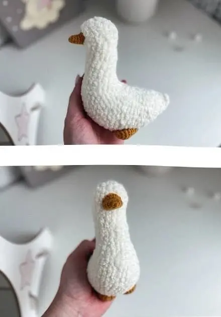Amigurumi goose assembly