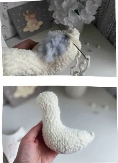 Amigurumi goose head and body