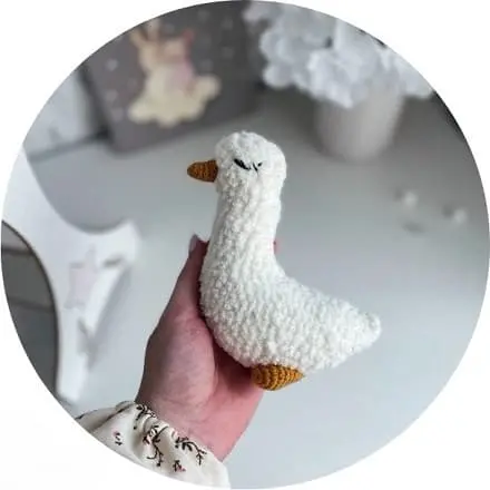 Crochet goose amigurumi