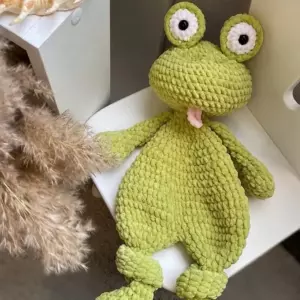 Frog crochet snuggler pattern